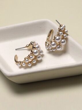 NWT Josslyn Double Row Pearl Mini Huggie Hoop Earrings Gold Tone Studs